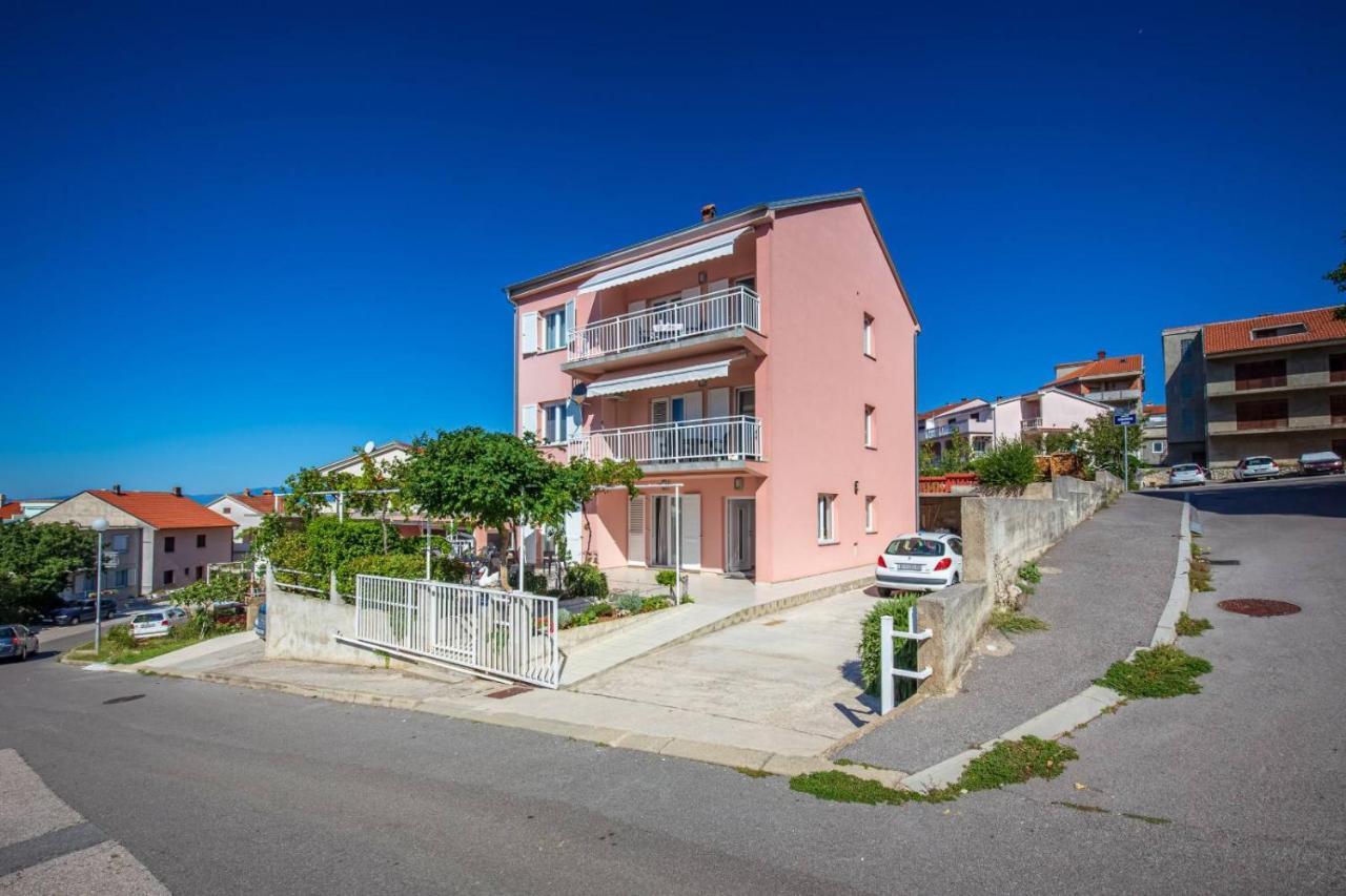 Apartmani Nicol Crikvenica Buitenkant foto